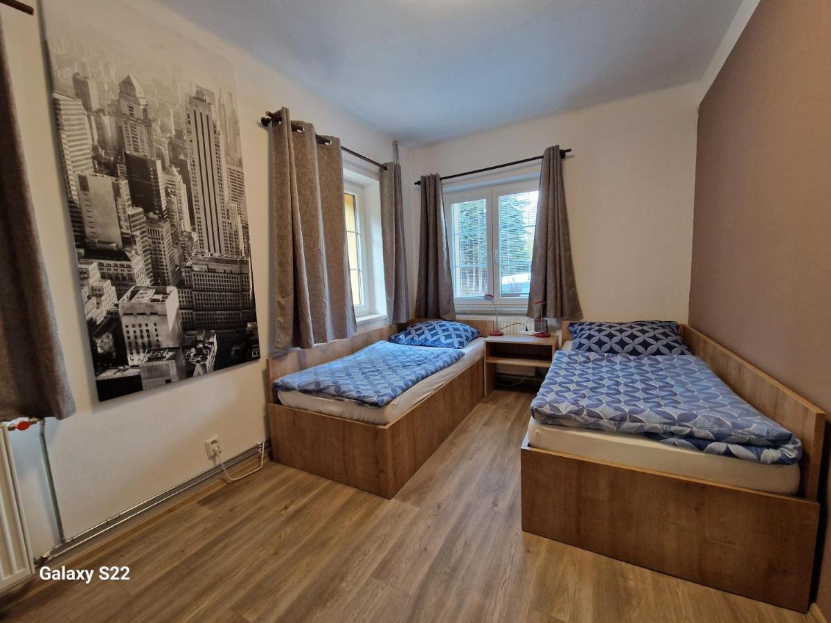Apartmany Pod Klasterem Kladruby  Ngoại thất bức ảnh